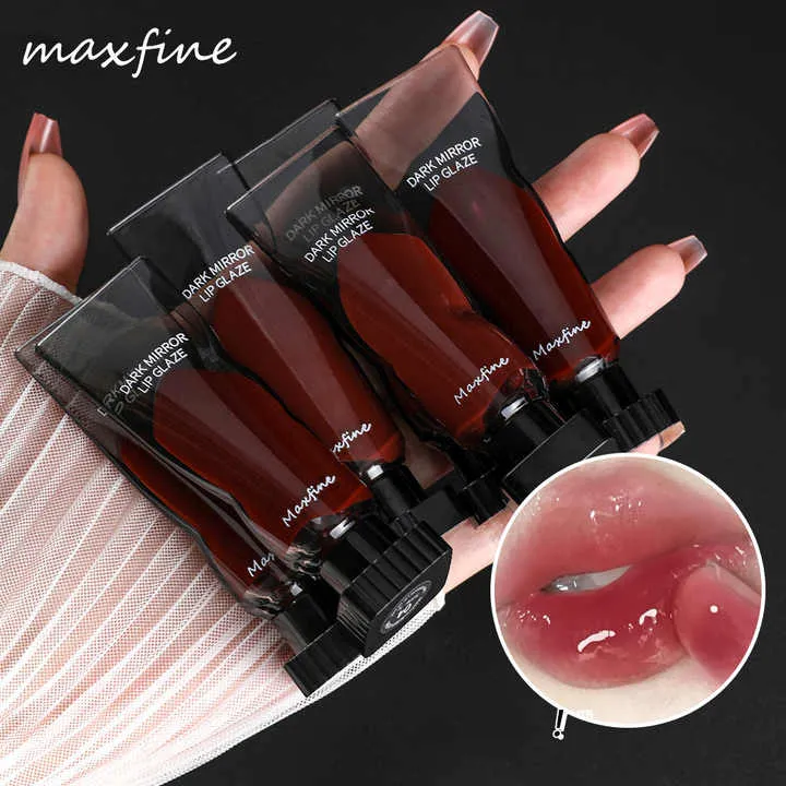 ترطيب الشفاه توهج زيت أحمر الشفاه السائل عالي اللمعان لون النفخ طلاء الشفاه عالي الصبغة Water Gloss Mirror Moisturizing Lip Glow Oil Liquid Lipstick High Shine Color Plumping High